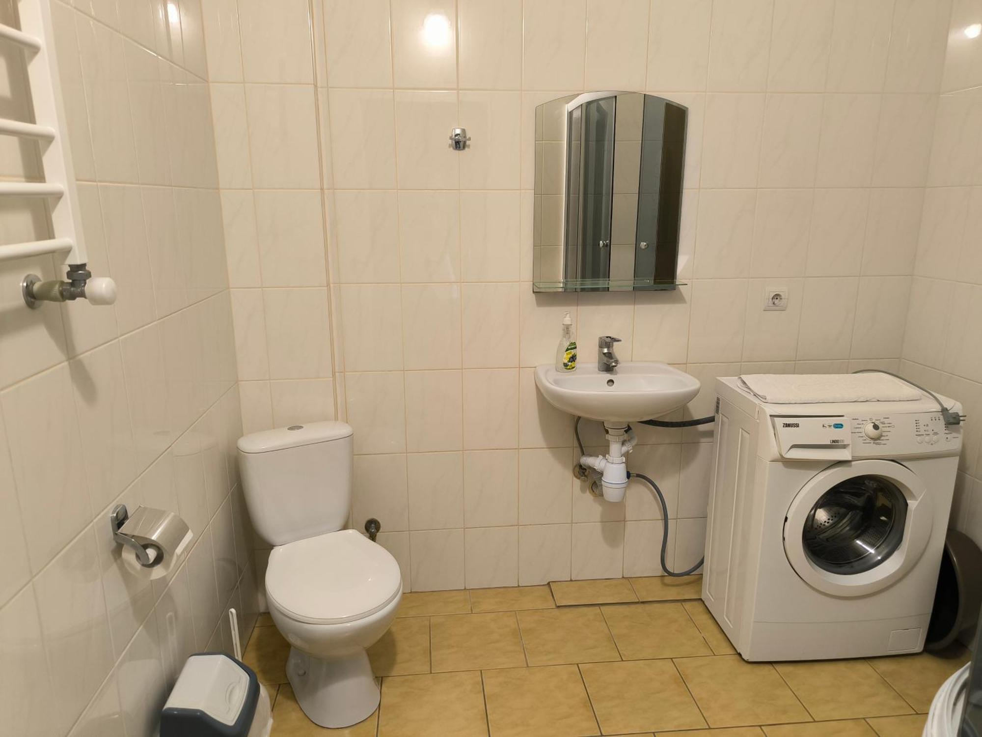 Apartments Domovik Parkaniya, 2A Μουκάτσεβο Εξωτερικό φωτογραφία