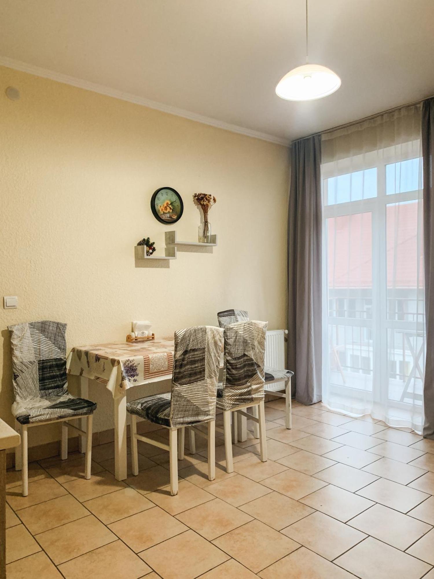 Apartments Domovik Parkaniya, 2A Μουκάτσεβο Εξωτερικό φωτογραφία