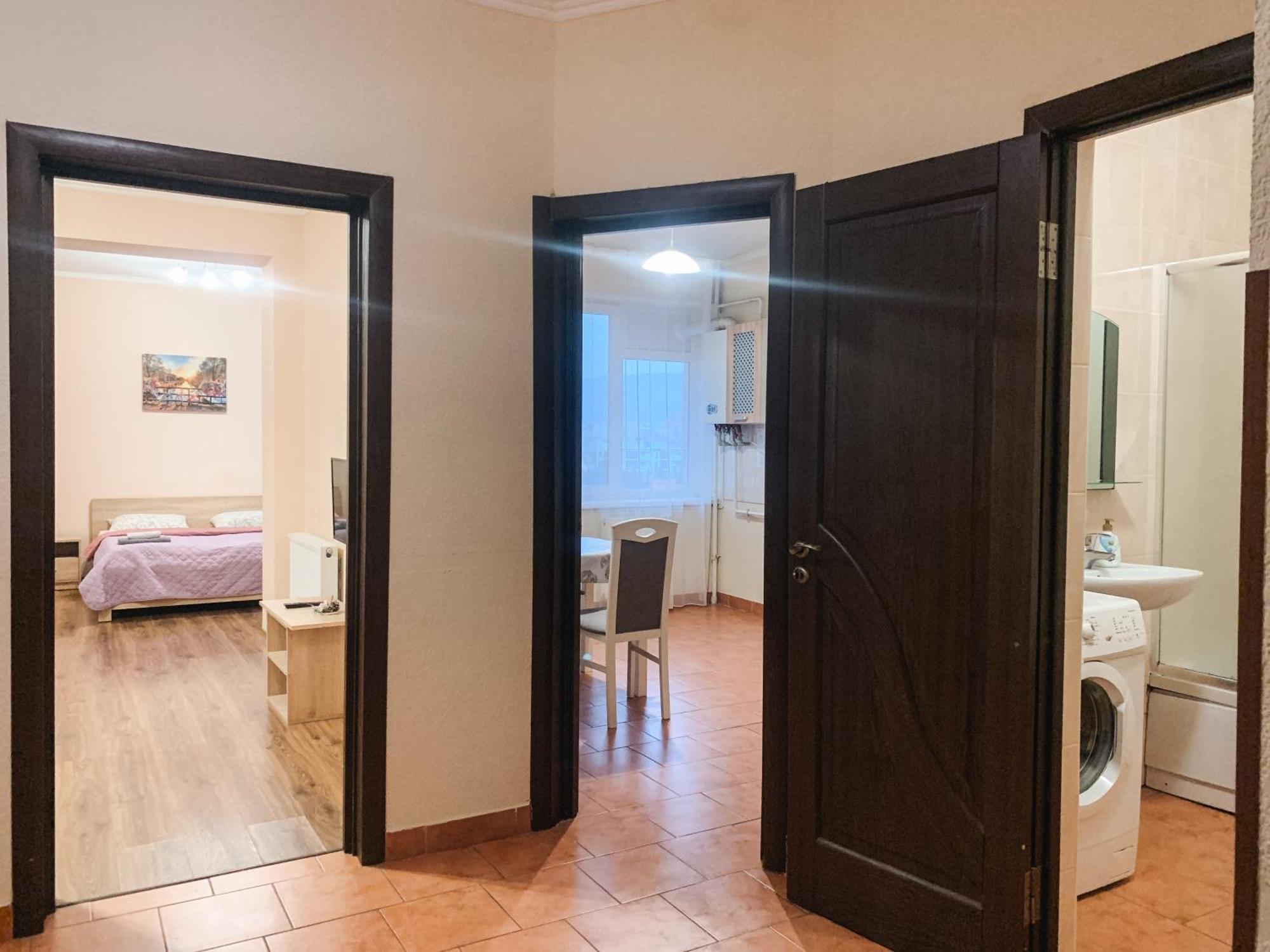 Apartments Domovik Parkaniya, 2A Μουκάτσεβο Εξωτερικό φωτογραφία